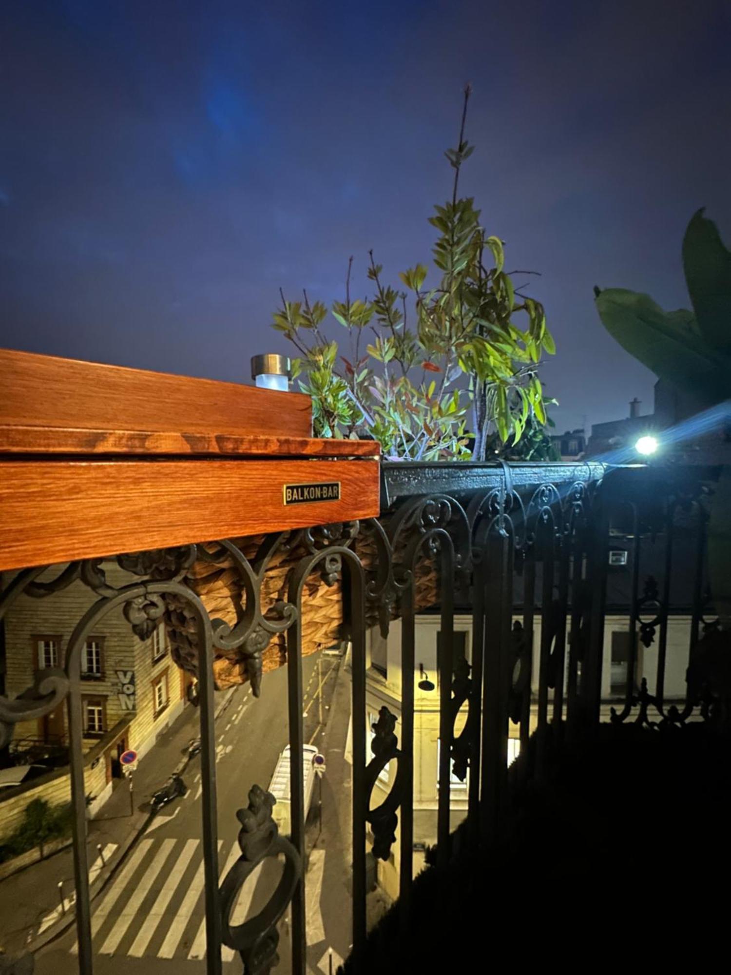 Suite Vue Montmartre & Balcon Paris Exterior foto